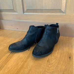 Black Ankle Boots